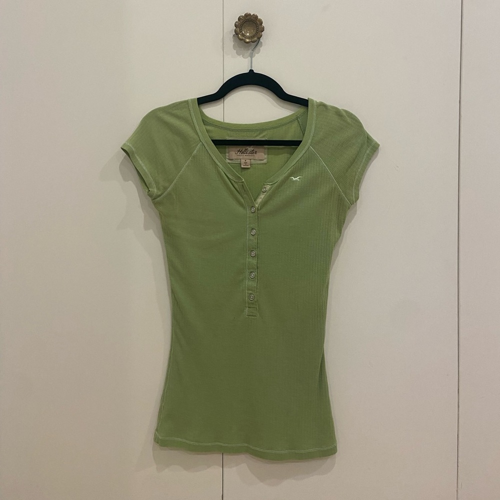 HOLLISTER Y2K GREEN BUTTONED SHORT SLEEVE